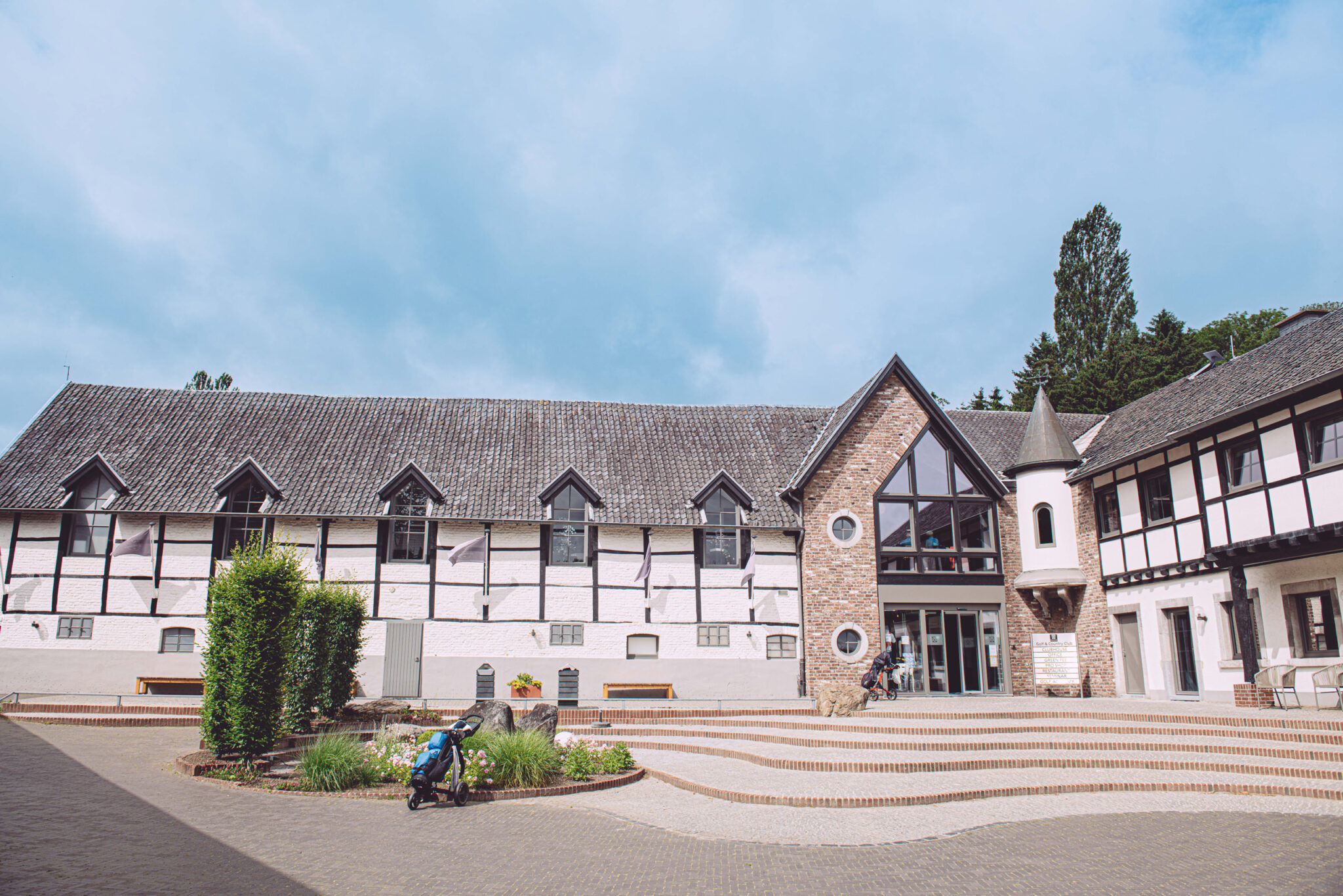 Le Club House